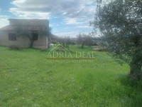 Pula, građevinsko zemljište 3000 m2