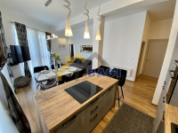 PULA - luksuzan stan na odličnoj lokaciji!