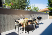 Pula – prostran i opremljen stan za najam u prizemlju