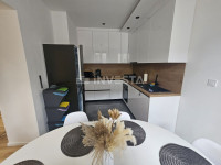 Pula, Stoja, novouređen stan blizu mora