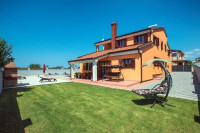 Pula, Valdebek - 386m2, 750m2 parcela
