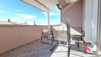 Pula, Nova Veruda, sunčan stan 70,11m2 sa prostranim balkonom, #prodaj