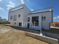 Punat, dvoetažni apartman 127 m2,3S+DB,parking
