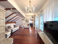 PUNTA SKALA – PETRČANE, renovirani penthouse od 168 m2, 50 m od mora!