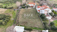 Rab, Mundanije, građevinsko zemljište, 570 m2, 6 min do centra