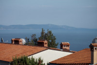 RABAC, dvoetažni stan sa pogledom na more