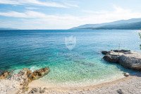 Rabac, dvosoban stan s prekrasnim pogledom na more!