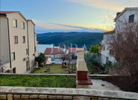 Rabac, stan u prizemlju stambene zgrade