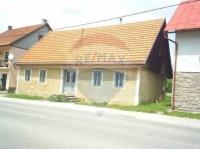 Ravna Gora - samostojeća kuća za adaptaciju sa okućnicom 455 m2