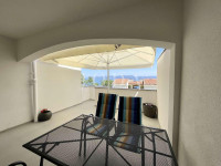 Ravni, dvosobni stan sa pogledom na more