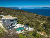 Ravni,vila s pogledom na more, grijani bazen,plaža 800 metara