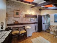 RENOVIRANA KAMENA KUĆA,PAVIĆINI,DUGA UVALA