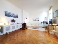 Renovirani komforni trosobni stan 85m2 na Bačvicama - Najam-dugoročno