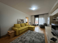 Renovirani dvosobni stan u središtu Karlovca, 58.00m2 (iznajmljivanje)