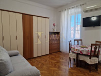 RIJEKA Centar  1SKL , 1 kat, dugoročno, 500e!