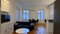 Rijeka - centar, dvosoban stan za najam 72 m2