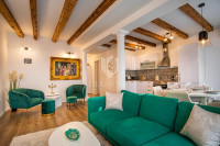 RIJEKA, CENTAR - LUKSUZAN STAN U STROGOM CENTRU