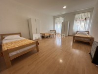 RIJEKA, CENTAR - Smještaj za radnike, 4 do 6 osoba, Korzo