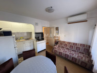 RIJEKA, DONJA VEŽICA, 2skl stan za najam s balkonom