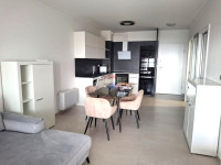 Rijeka, Kostrena, Stan za najam 61m2, balkon, parking