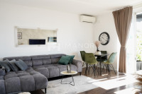 RIJEKA, KRIMEJA – Uređen 2S+DB stan s balkonom i pogledom na more, 57