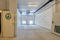 Rijeka, Mlaka- Poslovni prostor za najam, 350 m2/13 €/m²