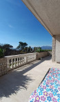 Rijeka, Pehlin, 412m2, kuća s 3 stana, velika okućnica
