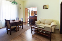 RIJEKA,PODMURVICE- stan u prizemlju s okućnicom