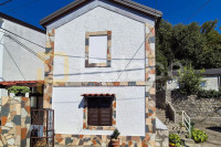 Rijeka, Sušačka Draga – kuća 60 m² s velikim dvorištem – 165.000 €