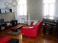 Rijeka, Sušak, 85m2, uređena dva stana, idealno za investiciju!