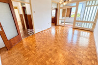 Rijeka, trosoban klasičan stan 63 m², pogled na more i Učku