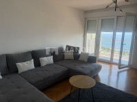 RIJEKA, TURNIĆ – Komforan 2S+DB stan za najam, 88 m², panoramski pogle
