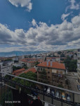 Rijeka - Veliki peterosobni stan s predivnim pogledom