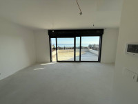 RIVIJERA OPATIJA, NOVOGRADNJA, VILLA sa 2 stana, bazen, pogled