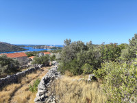 ROGOZNICA- GRAĐEVINSKO ZEMLJIŠTE S POGLEDOM NA MORE