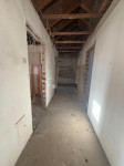 Roh-bau potencijal u centru – 108 m² + dvorište
