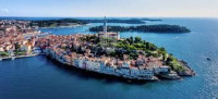 PRILIKA!ROVINJ!8 GARAŽNIH MJESTA!