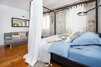 ROVINJ - ekskluzivna kuća uz more s apartmanima