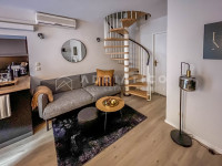 Rovinj, Istra, Dvoetažni stan i spremište u centru