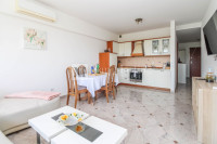 Rovinj, odličan stan u centru s garažom