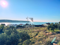 RTINA - Građevinsko zemljište na moru - 682 m2