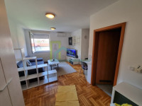 RUDEŠ 30m2, Anina (lijep 1soban stan + parking)