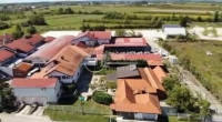 Rugvica – industrijsko zemljište s halama, poslovnom zgradom i mogućno