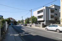 ŠALATA, PREKRASAN 4-SOBAN OD 150M2, GARAŽA I VRT **BEZ PROVIZIJE!**