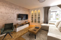 Samobor, CENTAR, moderan dvosoban stan, novoadaptiran, odlična lokacij