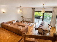 Samobor, kuća 202 m² s panoramskim pogledom i garažom
