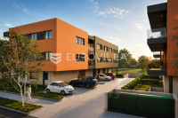 Samobor, Samoborski vrtovi prekrasan trosoban stan 50,7 m² sa dva gara
