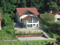 Samostojeća kuća sa bazenom, Krapinske Toplice - Jurjevec