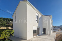 Samostojeća kuća u izgradnji, blizu Trogira