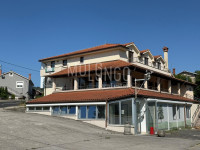 ŠAPJANE, kuća s 9 apartmana, restoranom i poliklinikom